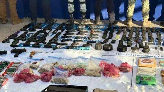 Decomisan armamento y droga tras operativo en Aquiles Serdán, Chihuahua