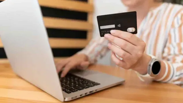 Pago en línea. Foto: Pexels