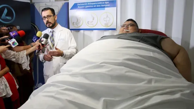 uan Pedro Franco de 32 años de edad, uno de los hombres mas obesos del mundo. Foto: Cuartoscuro
