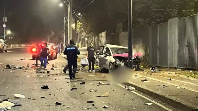 Choque en Delfín Madrigal y Avenida del Imán