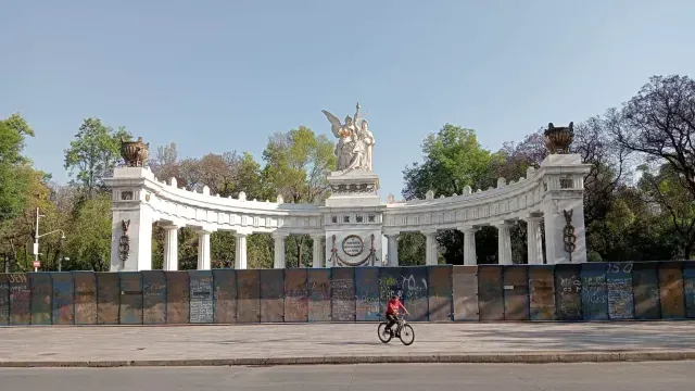 Hemiciclo a Juárez
