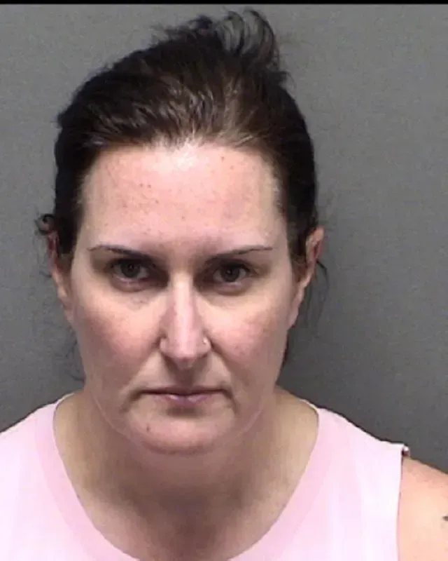 Jennifer Lynn Rossi, detenido por enviar al hospital al bully de su hijo