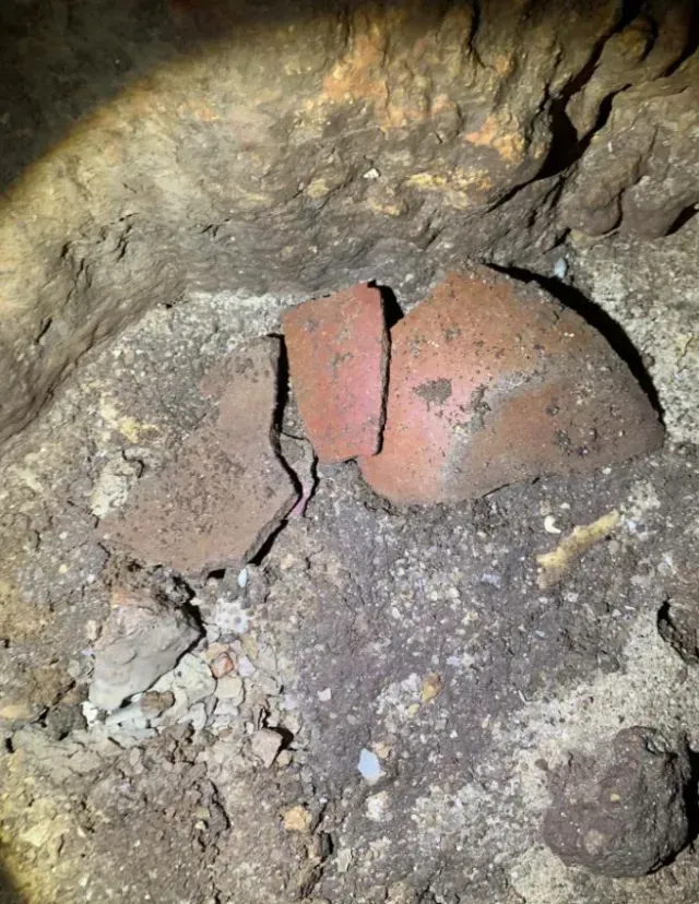 Familia Encuentra Cenote Debajo de su Casa en Yucatán