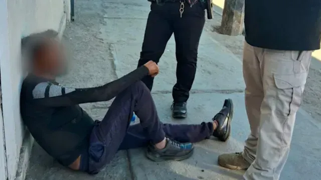 El hombre, quien se encontraba desorientado, fue localizado en la vía pública. Foto: DSPM