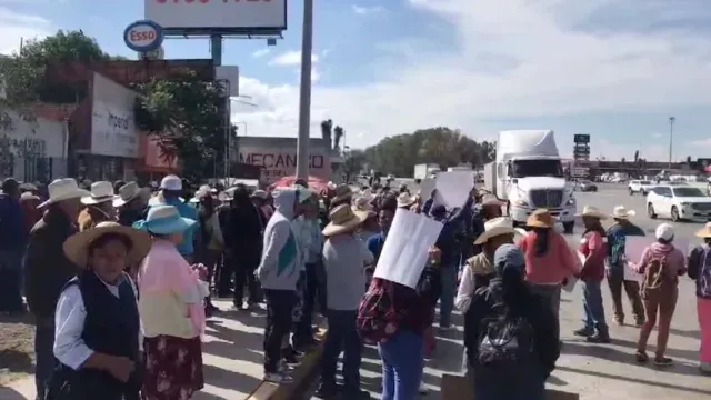Campesinos de Tula se Manifiestan en Caseta a Palmillas. Foto: N+
