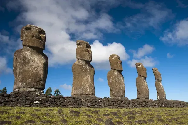 Los habitantes de la Isla de Pascua no hicieron colapsar su hábitat