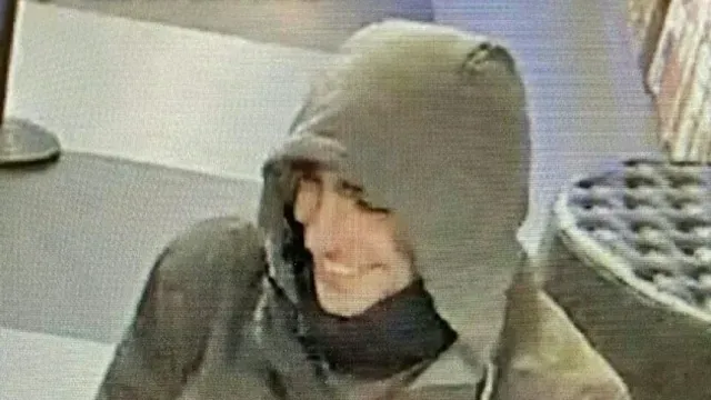 Luigi Mangione, captado por una cámara de seguridad