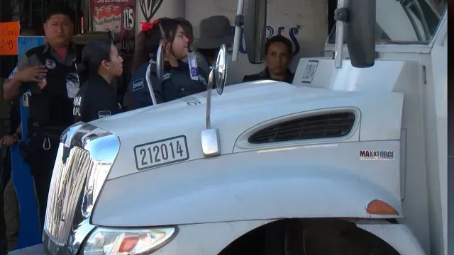 Delincuentes dispararon en contra de los custodios de valores. Foto: N+