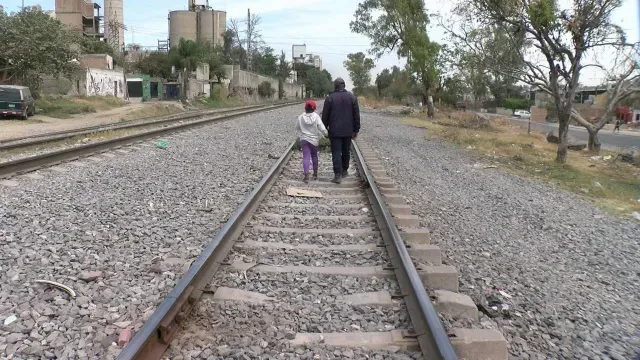 Movilidad de niños migrantes se multiplicó por seis en México. Foto: N+, NMAS, TELEVISA, NOTICIEROS
