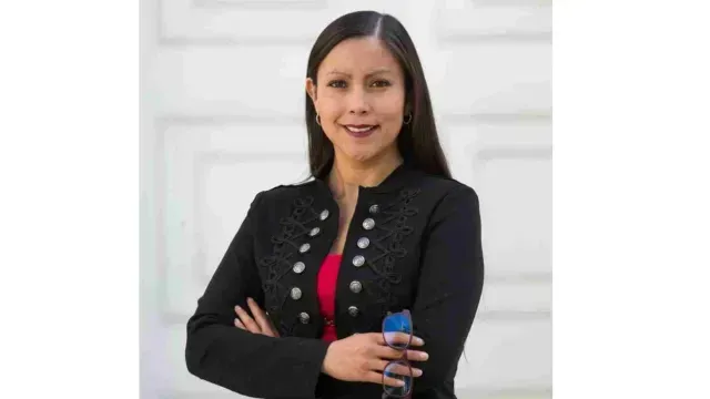 Actualmente, Ginarely Valencia es Coord. Gral. de Comunicicaión Social de la UAEMex