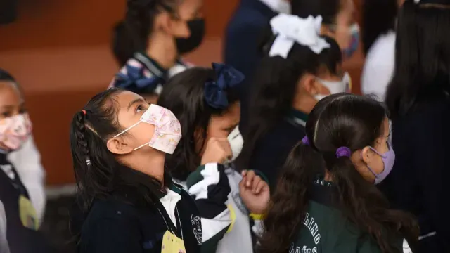 Cuáles son los puentes vacacionales del 2023, según la SEP
