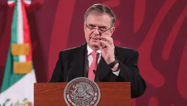 Ebrard confirmó que México le brindó asilo político a la familia de Pedro Castillo