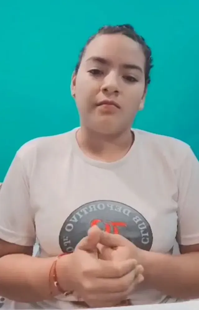 Mujer que se Hizo Famosa por Video en Teleférico Abre TikTok