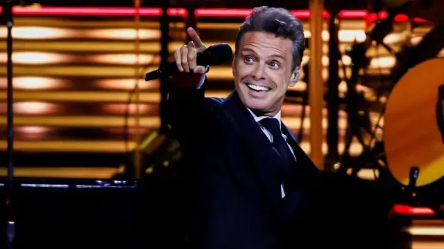 Luis Miguel en la actualidad 2023 más delgado