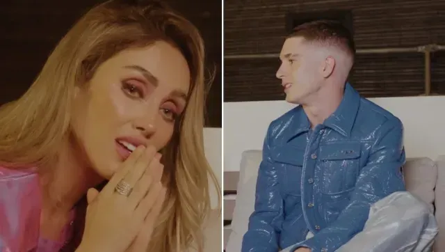 Anahí mientras mostraba nueva canción de RBD