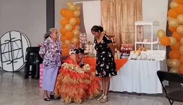 Dejan Plantada a Quinceañera, lo Publica en Redes y Llega Todo el Municipio