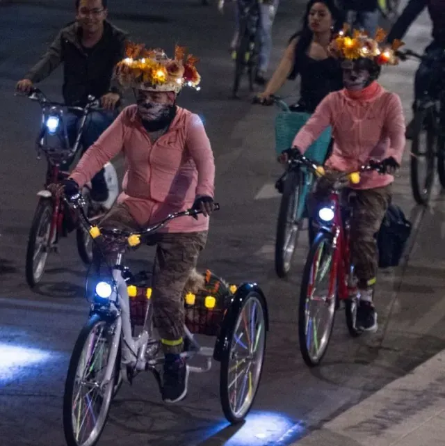 Paseo Nocturno por Día de Muertos 2023 en CDMX