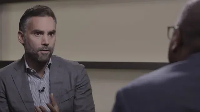 Enrique Acevedo entrevista Brian Nichols
