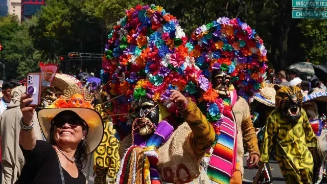 Los alebrijes son creados por artesanos y artistas mexicanos para la promoción y la difusión del arte popular