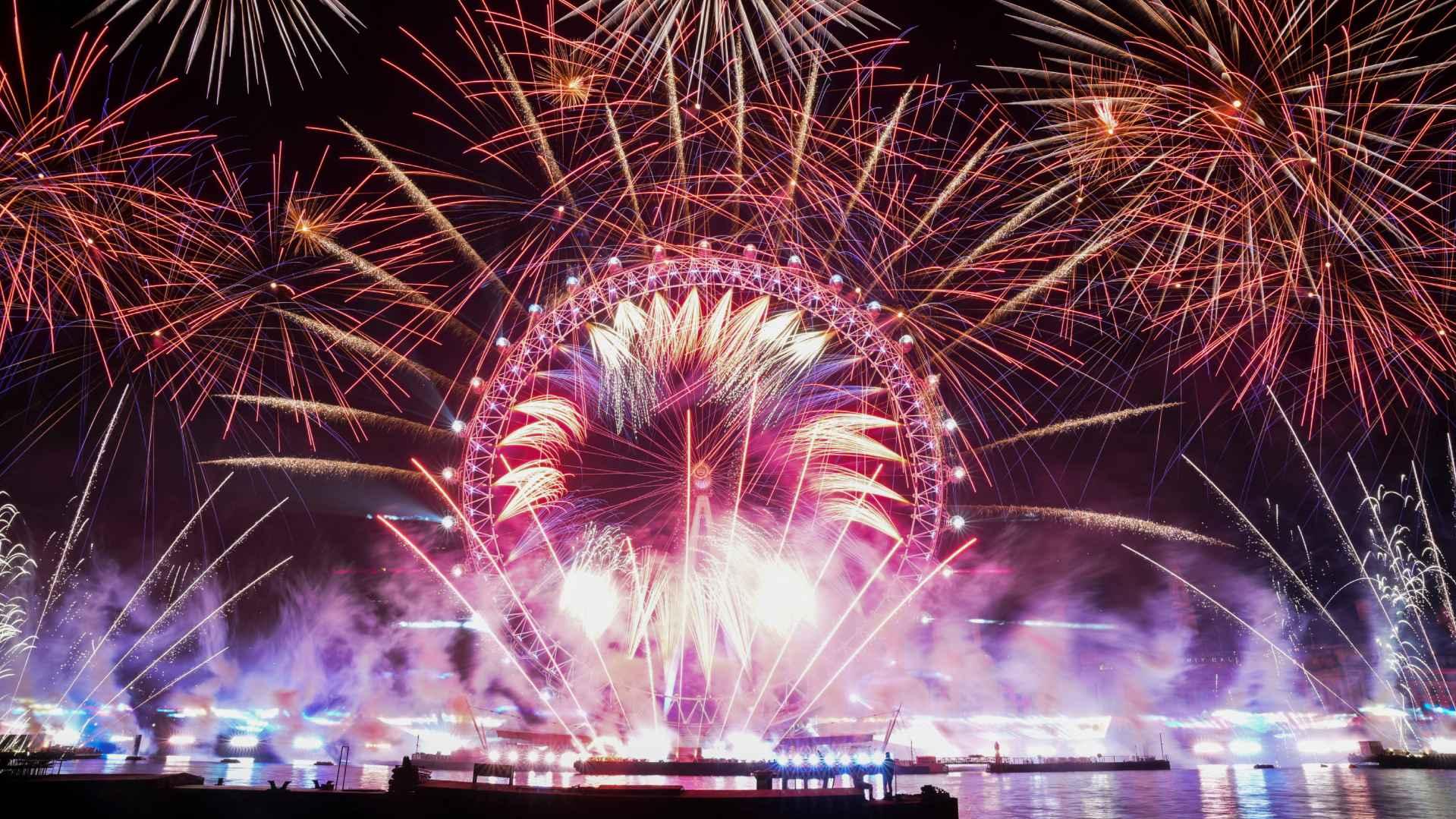 Celebración de Año Nuevo En Vivo: Así Reciben México y el Mundo el 2026.