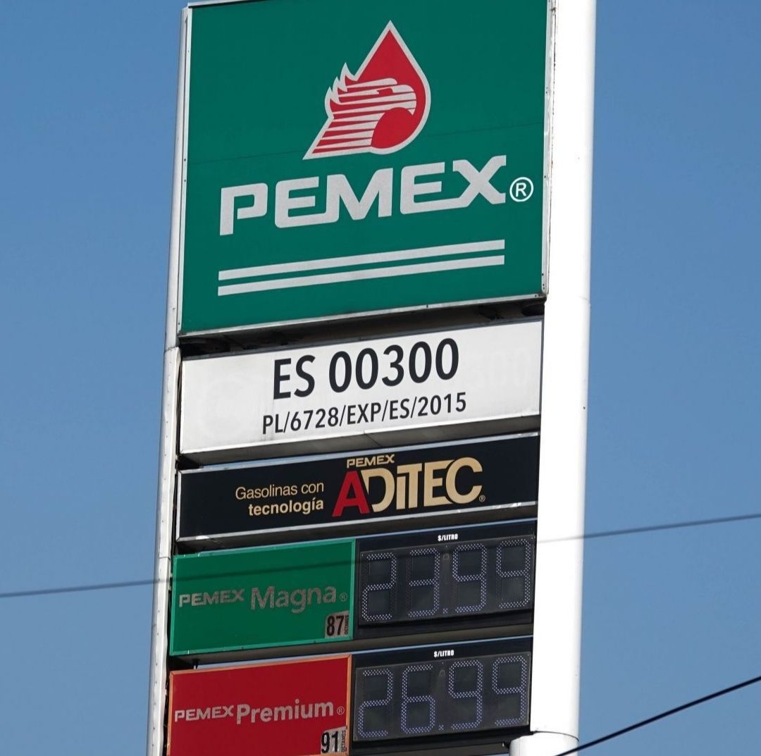 Sheinbaum Acuerda con Gasolineros Plan para Bajar el Precio del Diésel en México