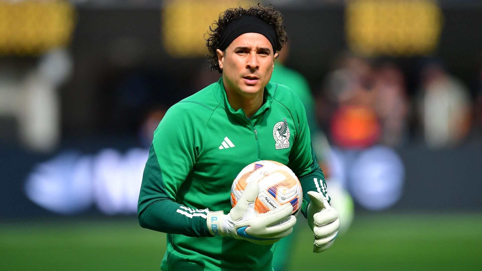 Memo Ochoa quiere hacer historia con la playera de la Selección Mexicana. Foto: Reuters