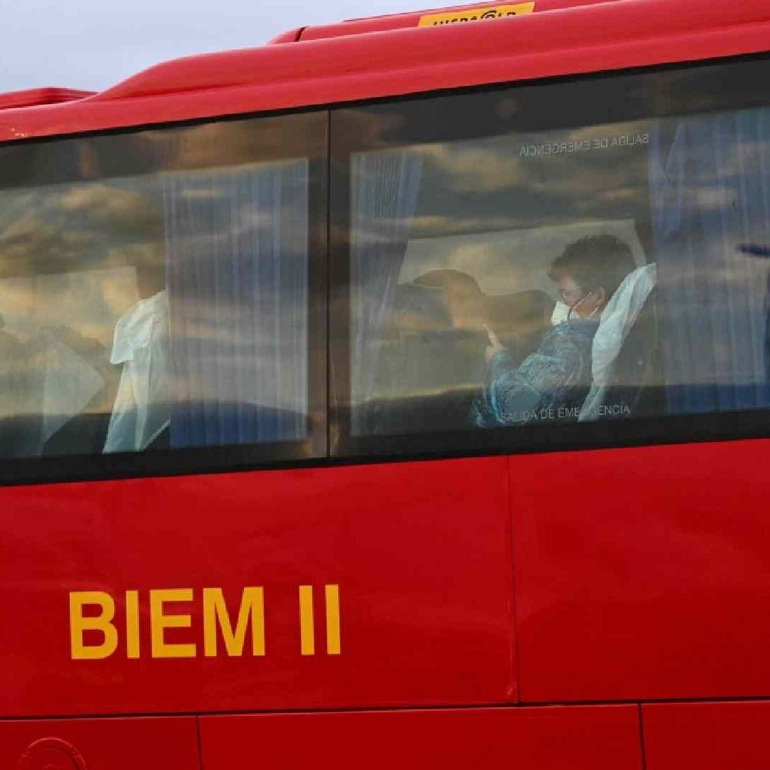 Brote de Hantavirus: Pasajeros son traslados a sus respectivos países. Foto: AFP