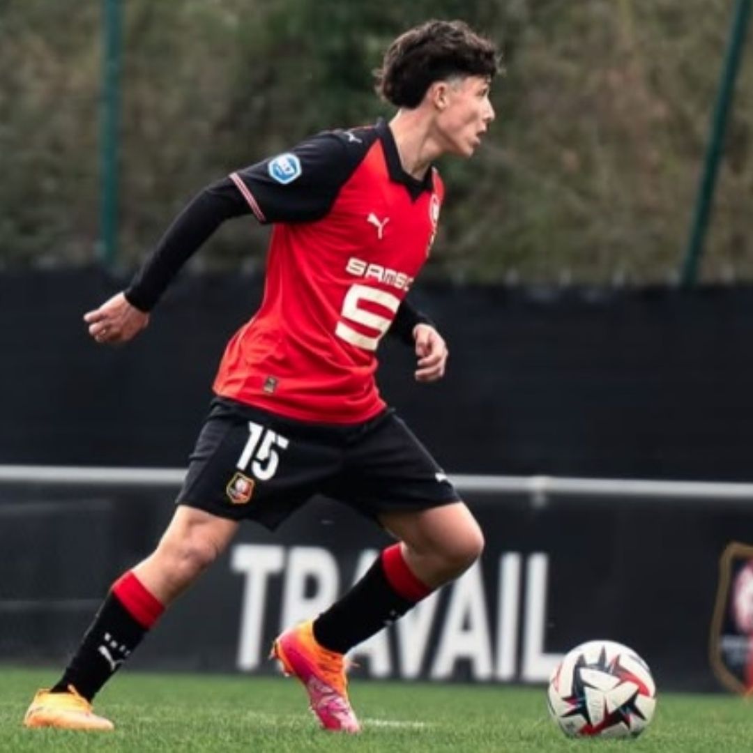 Maxime Paredes ha destacado en las categorías menores del Stade Rennais francés. Foto Instagram: maxime.paredes