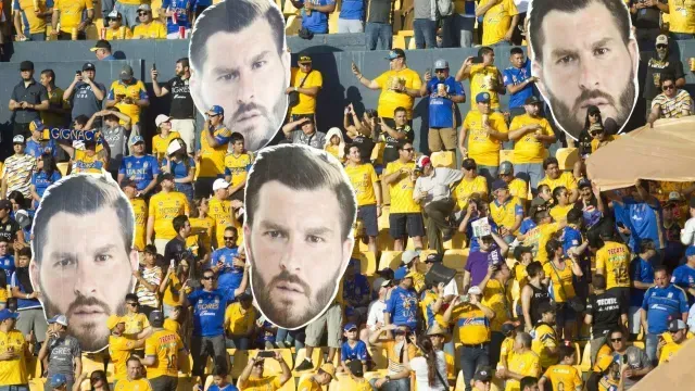 Gignac es todo un ídolo en Nuevo León. Foto Cuartoscuro
