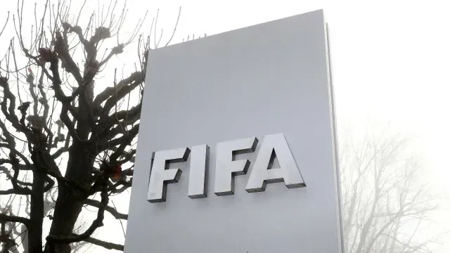 FIFA mejora protocolo para lesiones cerebrales