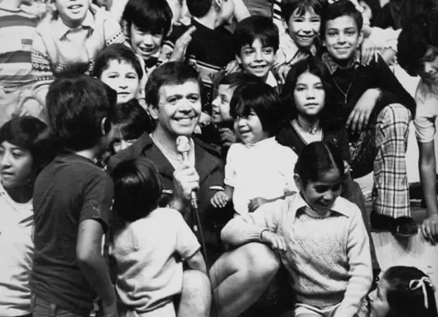 Chabelo En Familia con Chabelo