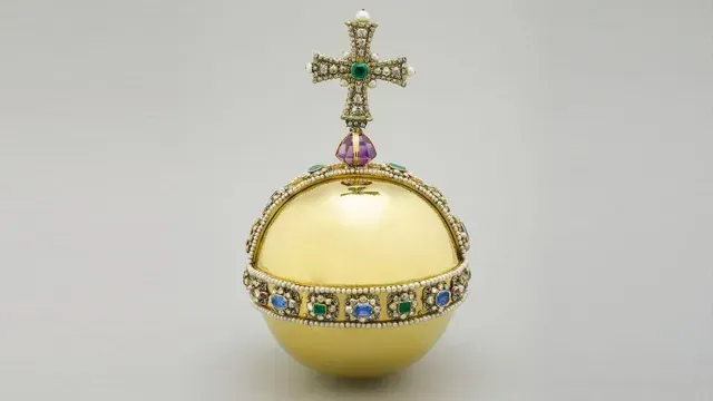 ¿Qué significa cada objeto de la coronación del rey Carlos III?