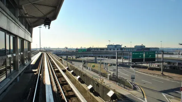 Dos aviones chocaron en el aeropuerto de Nueva York