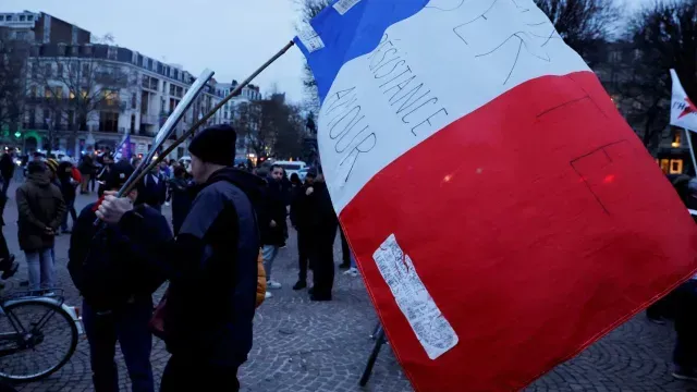 Se mantienen protestas en Francia