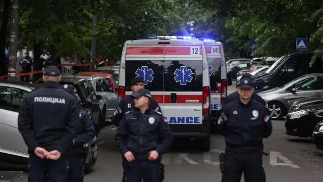 Nueve personas murieron por un ataque en escuela de Belgrado