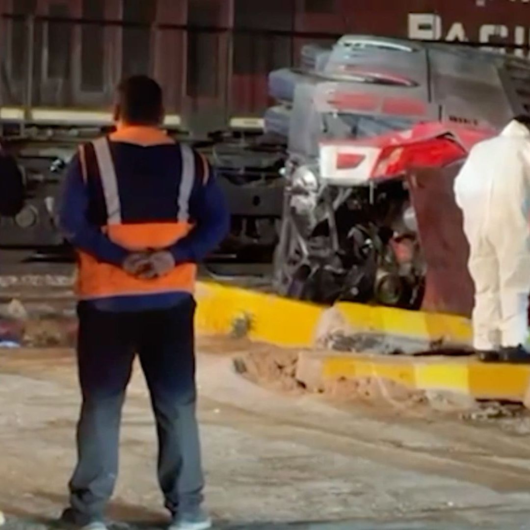 Muere Joven Lesionada en Accidente entre Camión de Personal y Tren en Saltillo