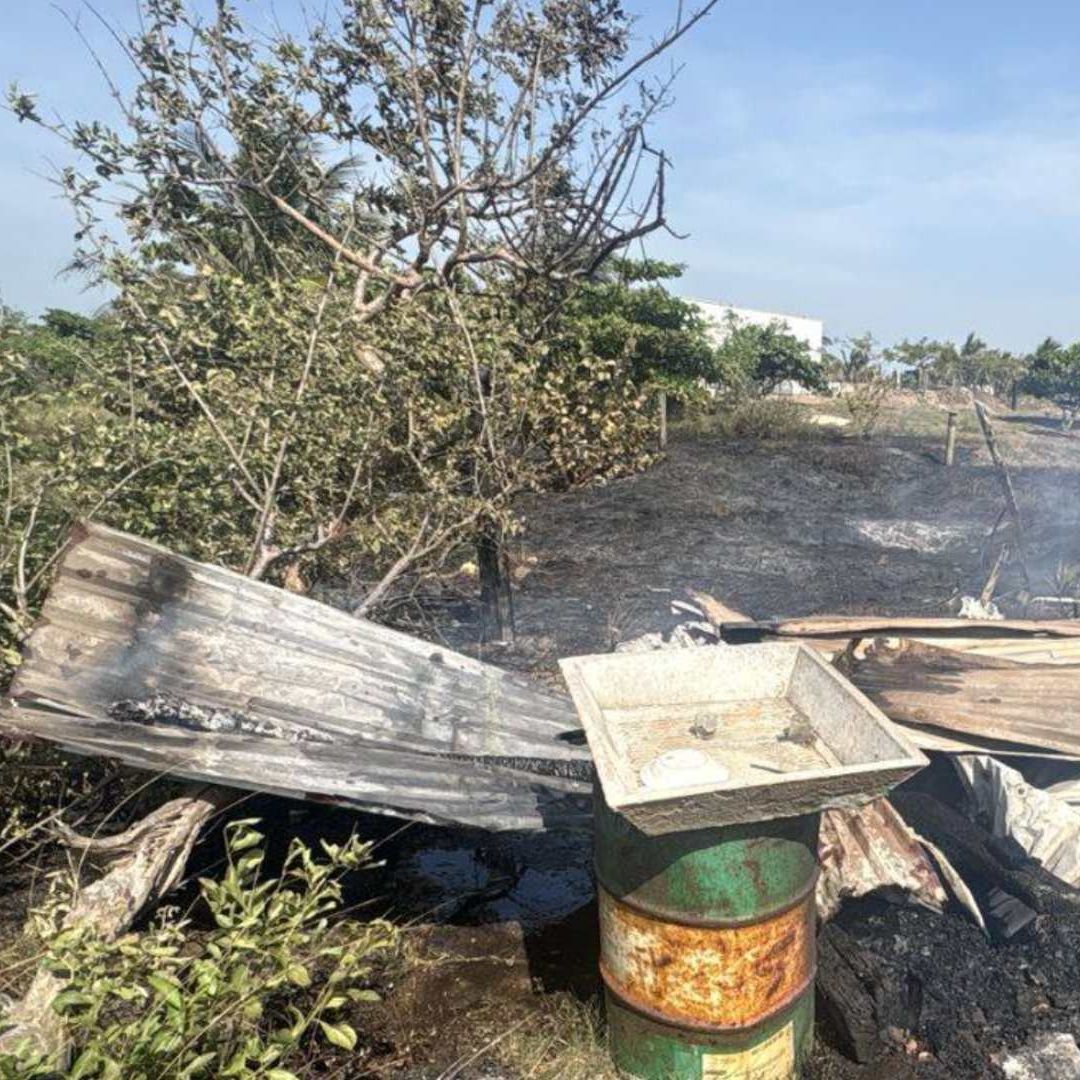 Incendio Vivienda Rabón Grande en Villa Allende Sur Veracruz
