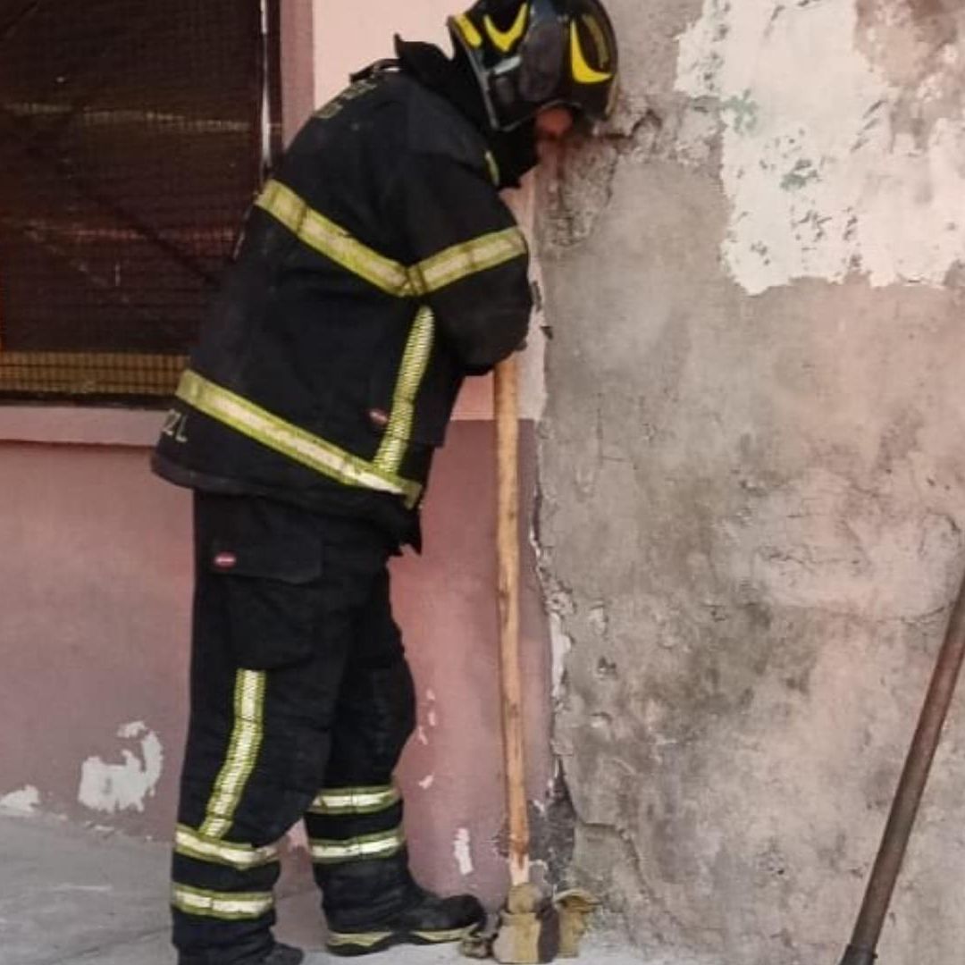 Bomberos atienden emergencia en CDMX. Foto: @Bomberos_CDMX