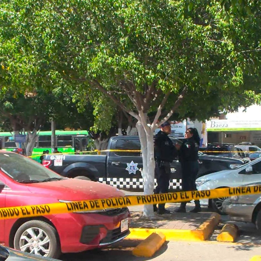 Retiran a policías de Guadalajara tras video de presunta privación en plaza