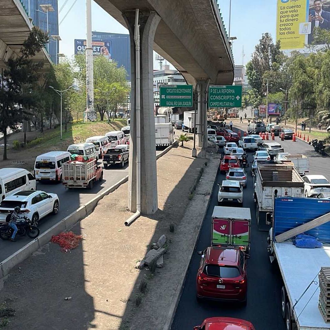 Caos vial en Periférico Norte el 28 de abril de 2026. Foto: N+