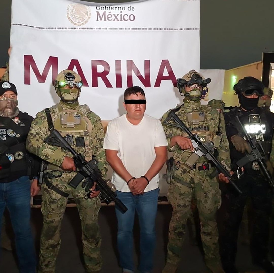 Trasladan a "El Jardinero", Líder Regional del CJNG, a la FEMDO en CDMX tras su Detención