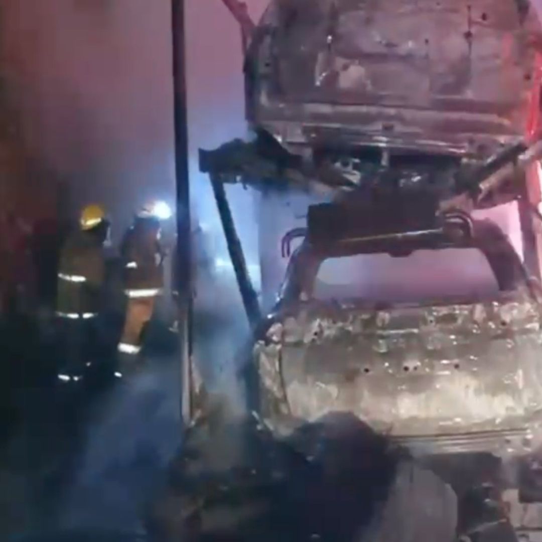 bomberos incendio de nodriza autopista Puebla-Veracruz