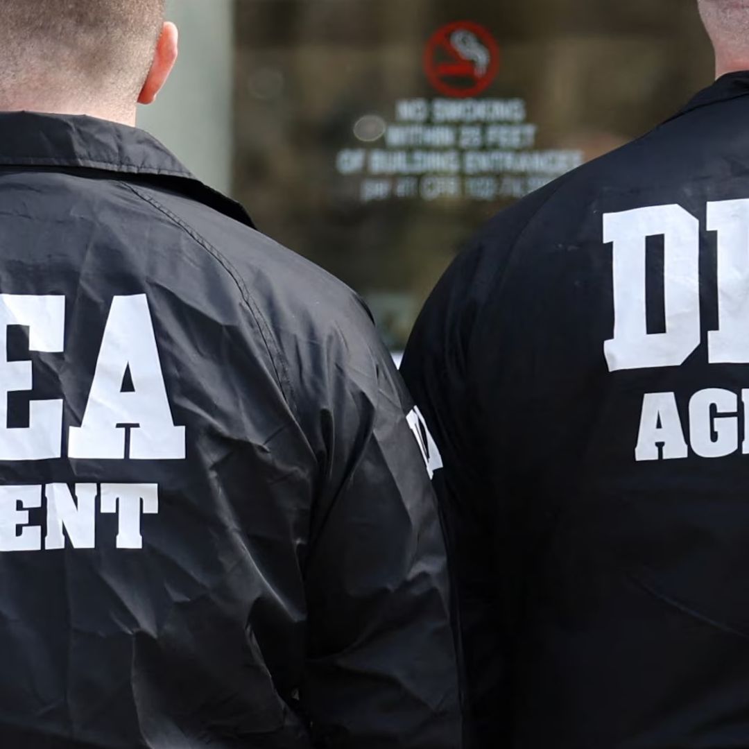 De Sobornos de 'Los Chapitos' a Secuestros: Señalamientos de la DEA contra Políticos de Sinaloa