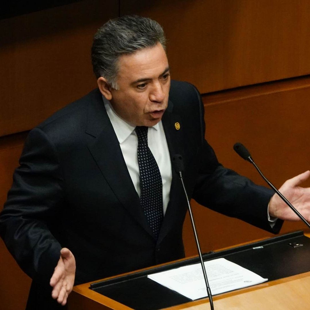 Senador Enrique Inzunza durante sesión vespertina en febrero 2025. Foto: Cuartoscuro | Archivo