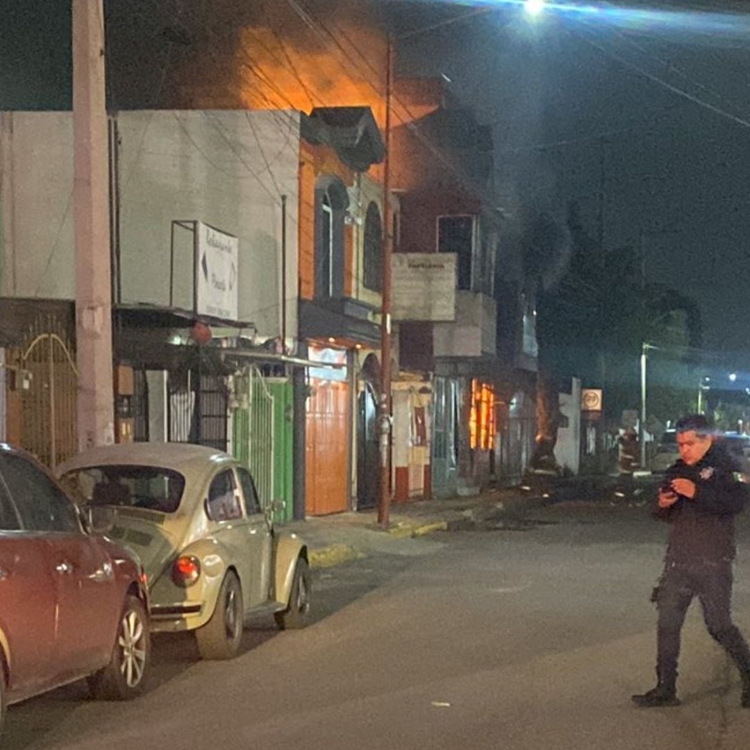 Incendio Pollería Camino a Morillotla Santiago Momoxpan San Pedro Cholula Puebla