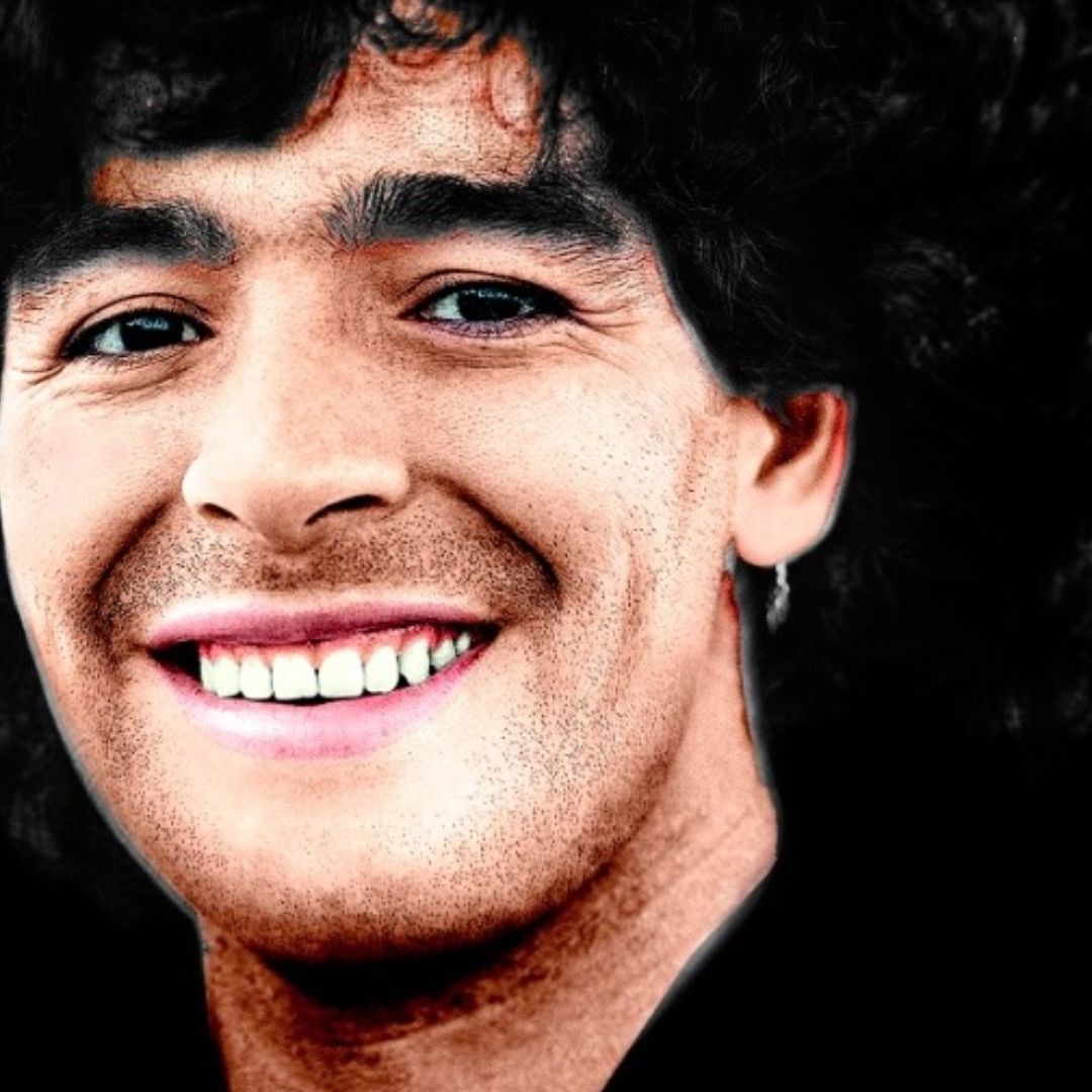 Hija de Maradona Sufre "Crisis" por Video de Autopsia de D10S: Médico Dice Pudo Evitar su Muerte