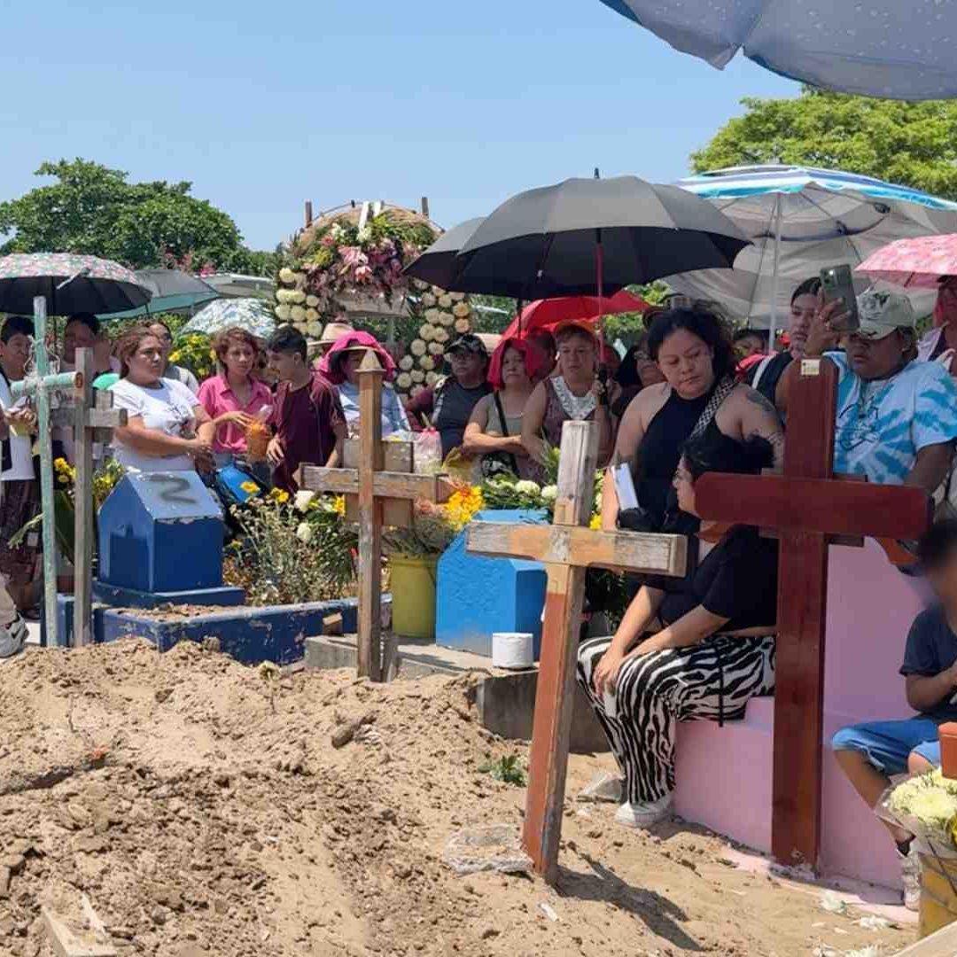 Dan Último Adiós a Teresa N Mujer Asesinada en Las Bajadas Presuntamente por su Pareja en Veracruz