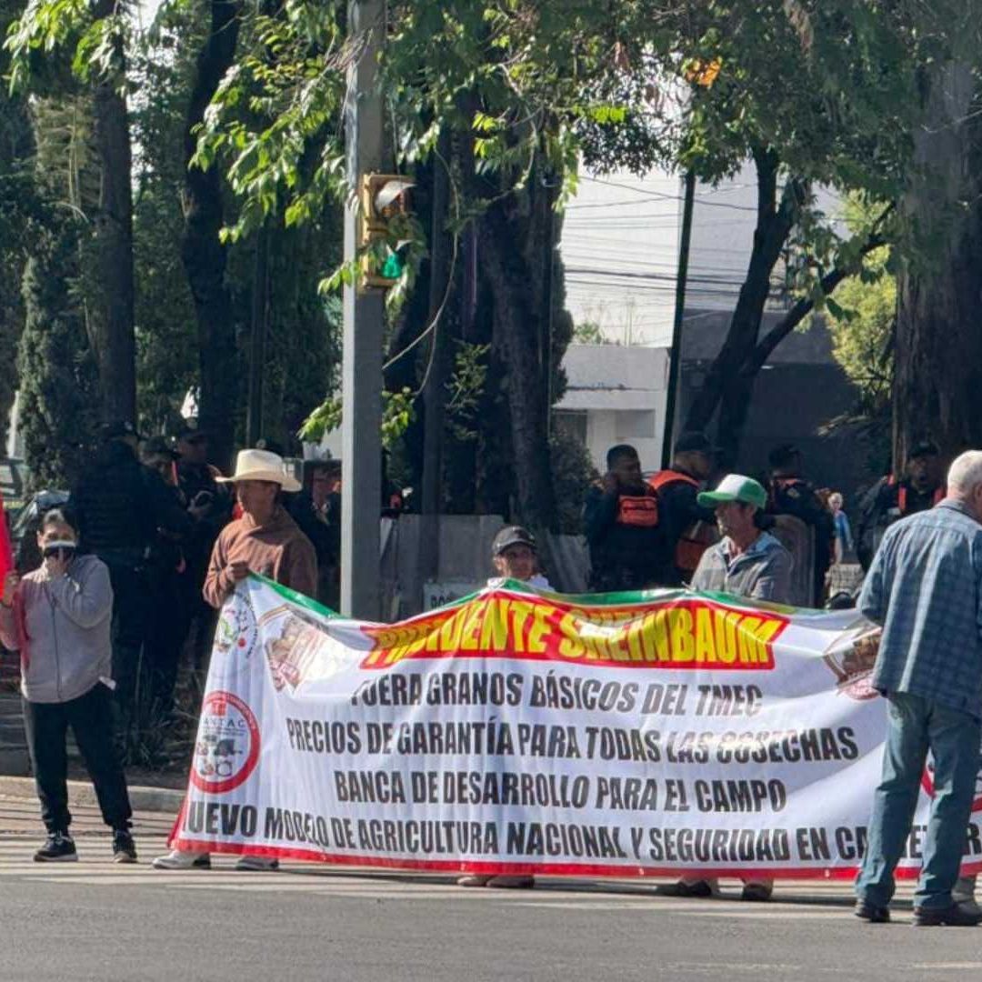 Protesta de campesinos y tranportistas en la CDMX