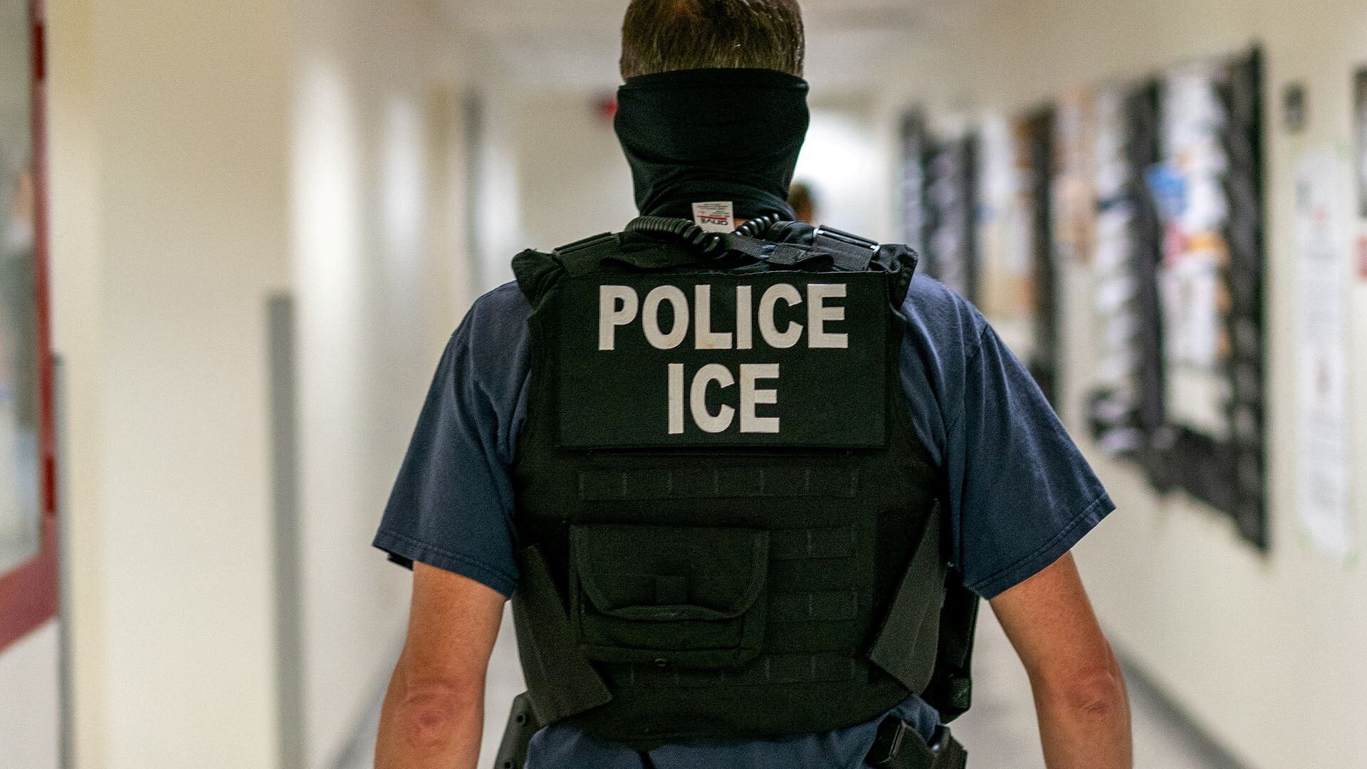 Jaime Florez Rechaza Tácticas de ICE y Pide Investigar Posibles Abusos