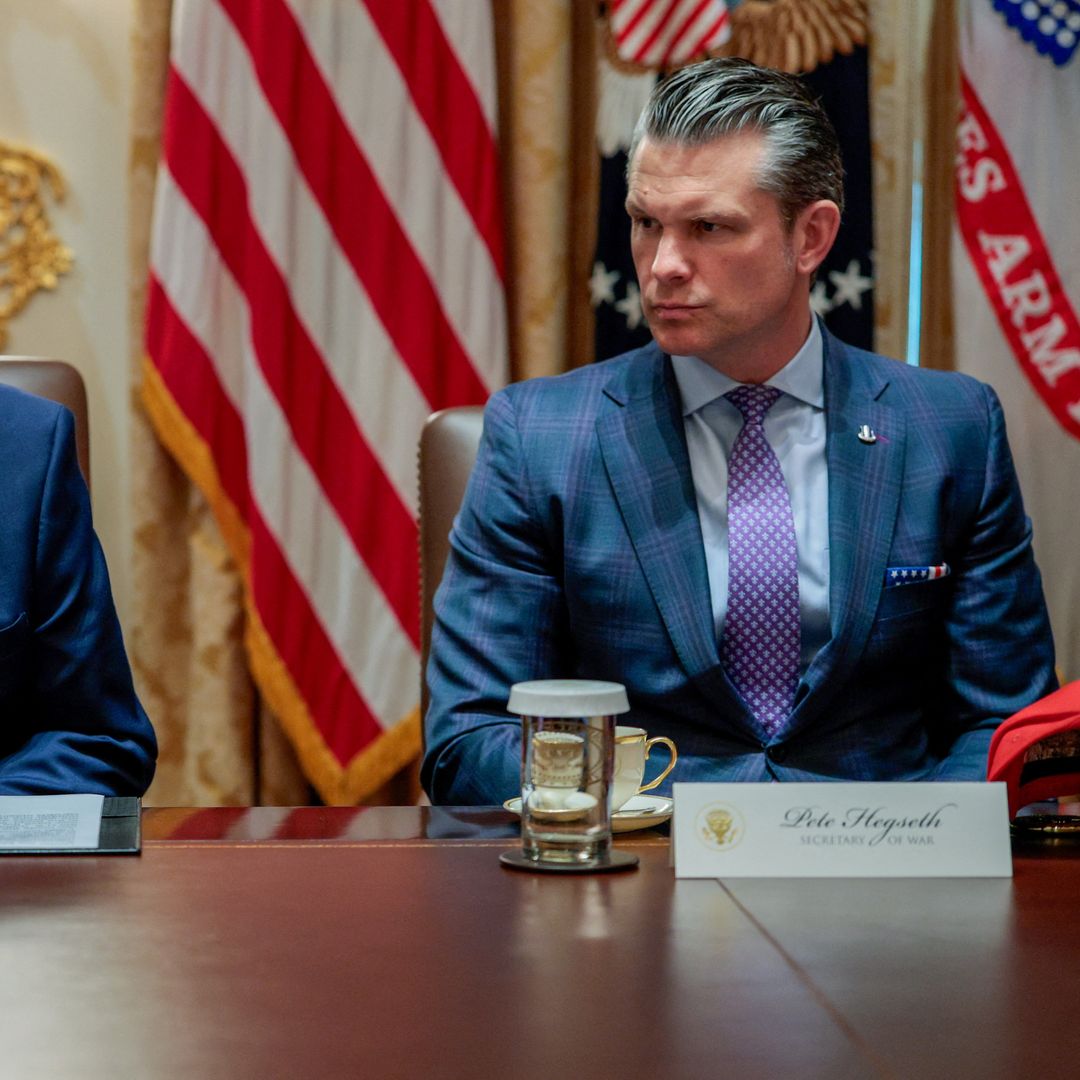 Pete Hegseth Declara la "Guerra contra los Cárteles" ante Trump en Reunión de Gabinete